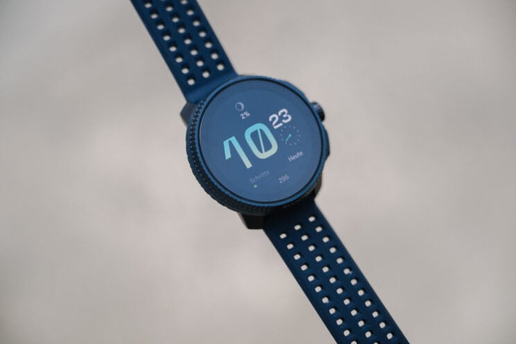 Suunto Race