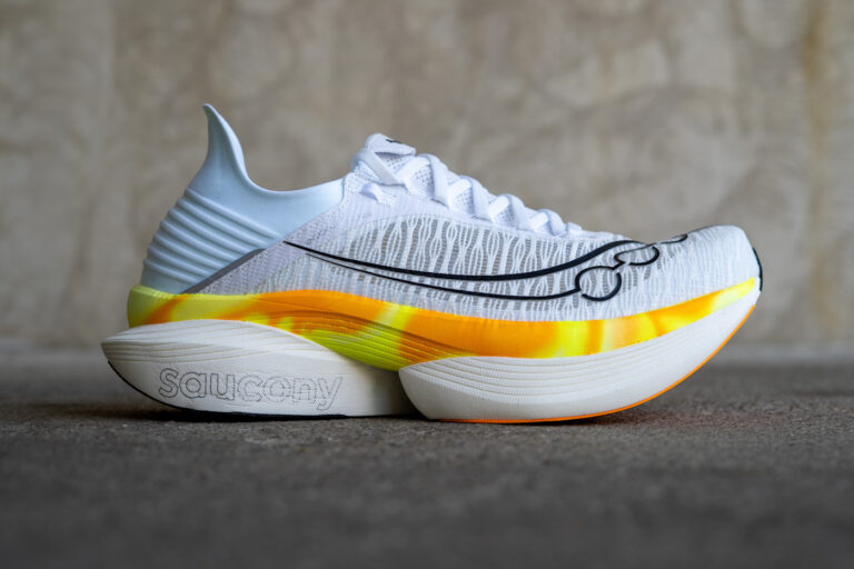 Saucony Endorphin Elite 2