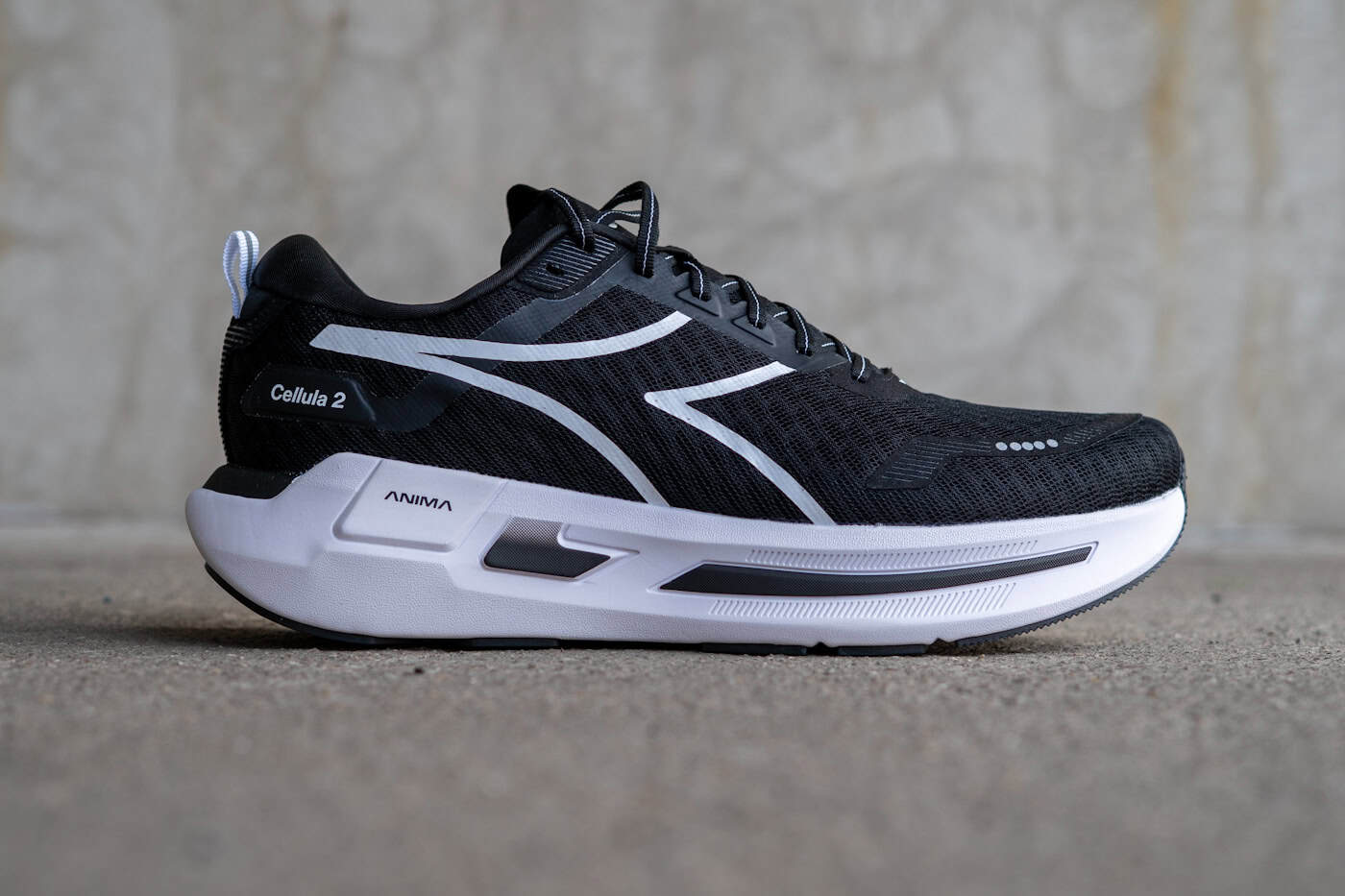 Diadora Cellula 2 Seitenansicht – komfortabler Daily Trainer
