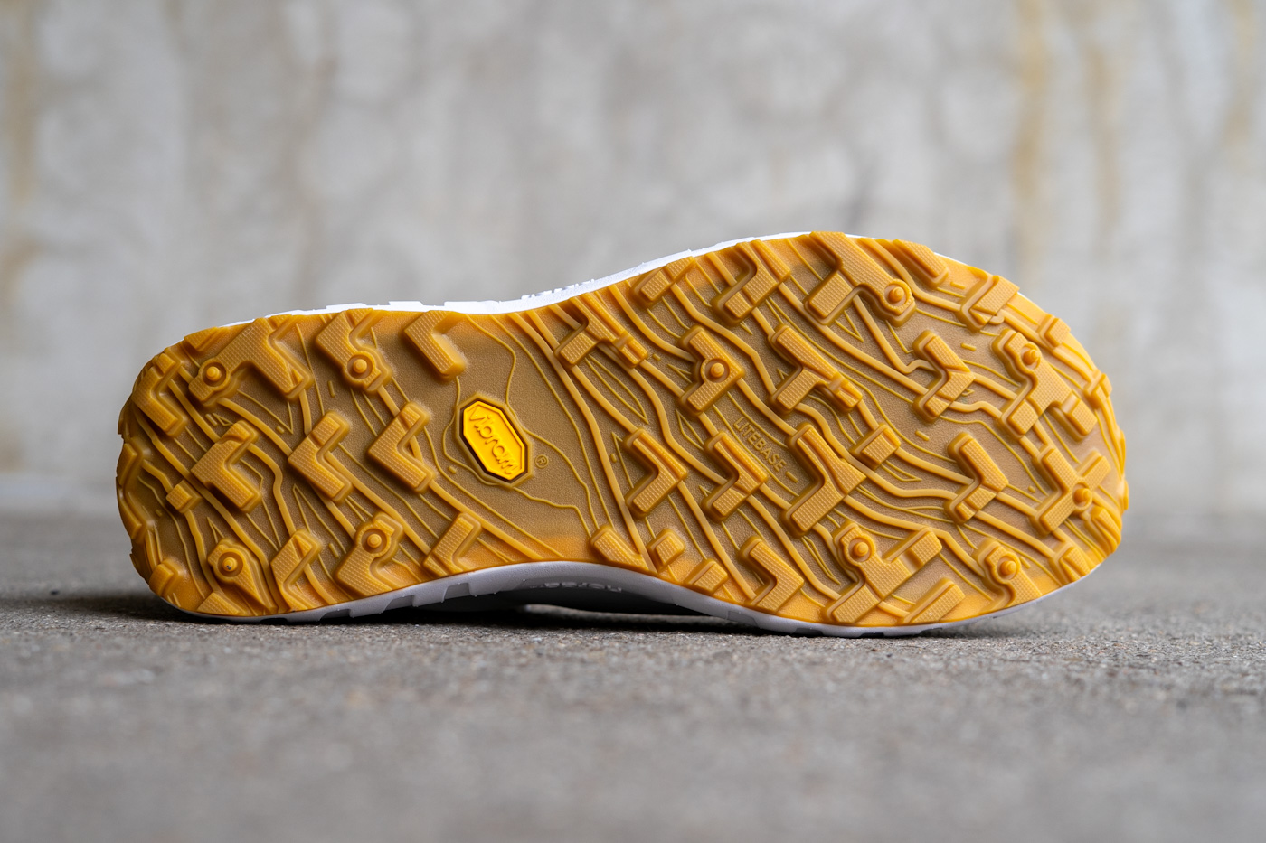 Vibram Megagrip Litebase Außensohle des norda 001A