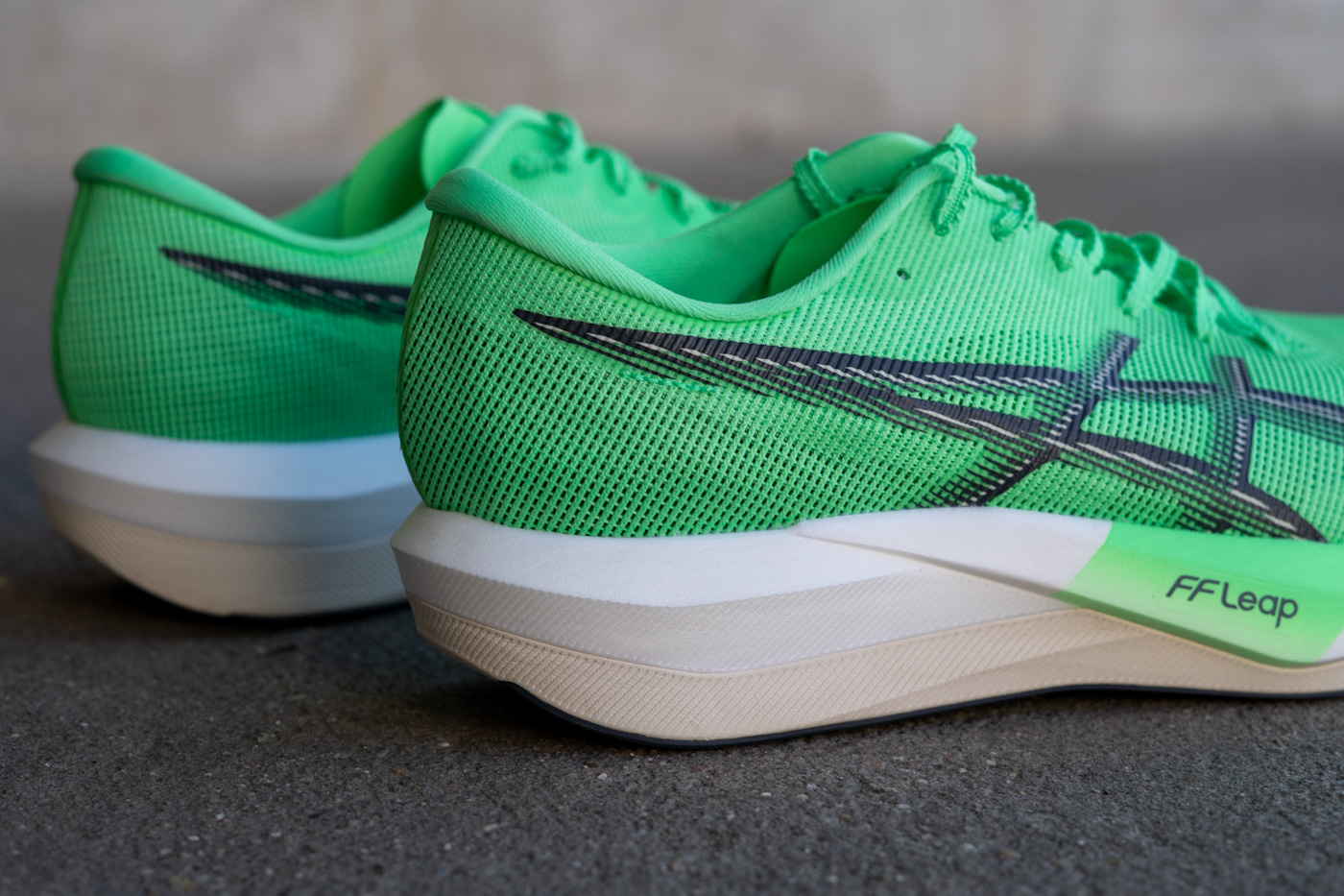 Asics Magic Speed 5 Single-Layer-Mesh-Upper Detailansicht