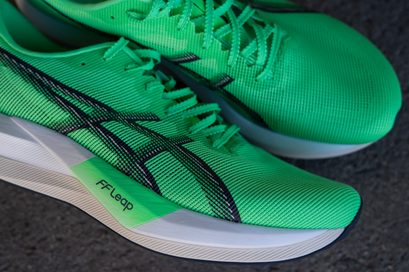 Asics Magic Speed 5 FF-Leap Mittelsohle Carbonplatte Detail