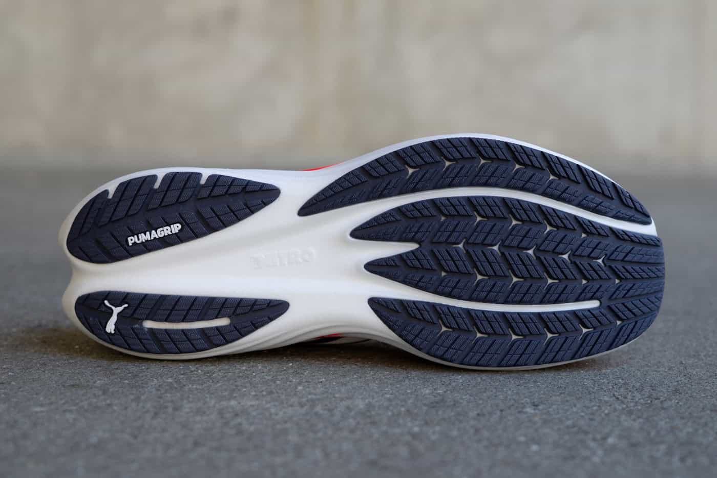 Puma Velocity Nitro 5 Pumagrip-Außensohle nasser Asphalt Grip