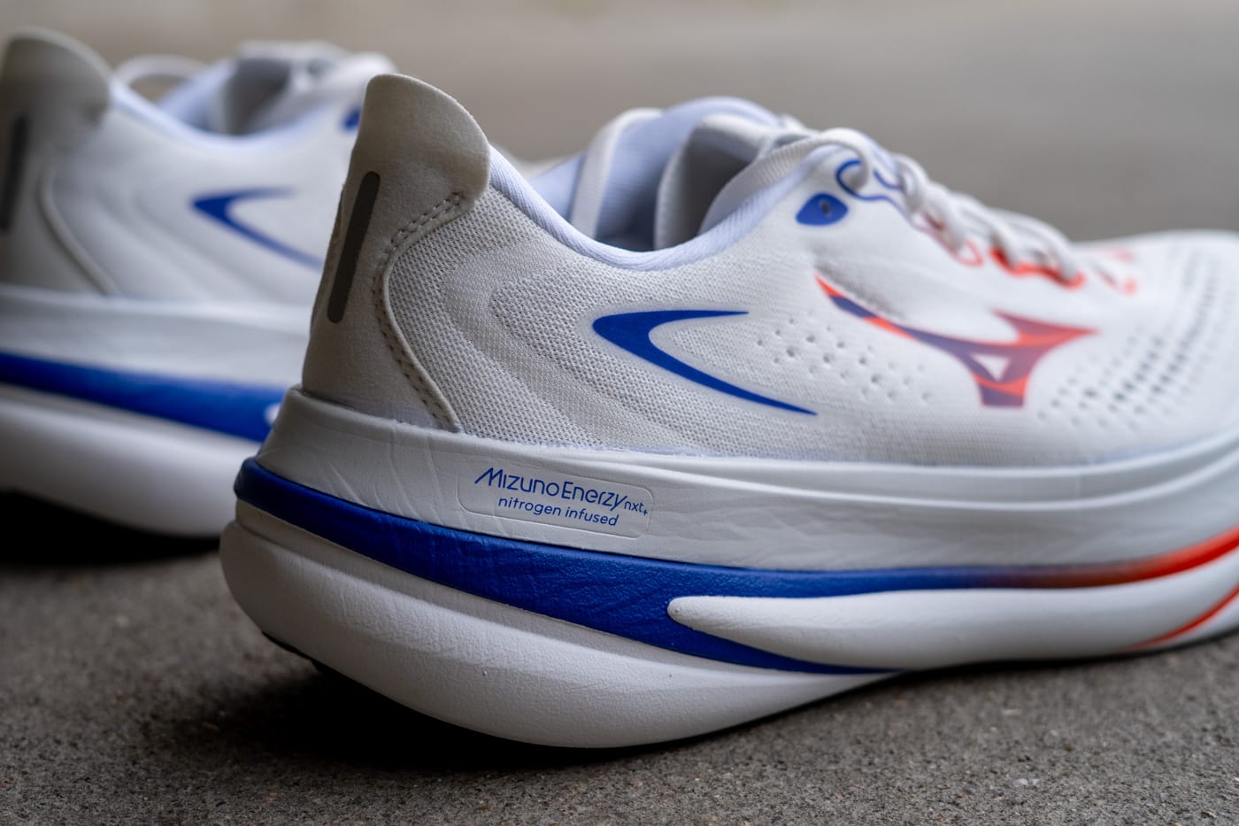 Mizuno Sky Prime Dual-Foam-Mittelsohle Enerzy NXT Plus Detail