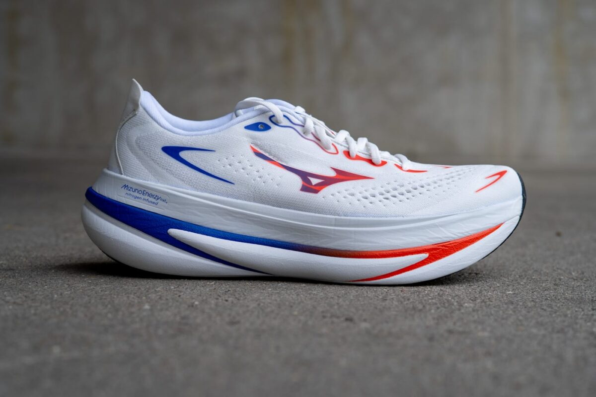 Mizuno Sky Prime seitliche Ansicht Max-Cushion-Daily-Trainer